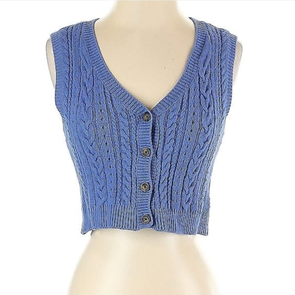 EUC Urban Outfitters Buttoned Sweater Vest Size Small